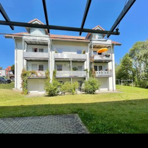 HausansichtmitBalkon