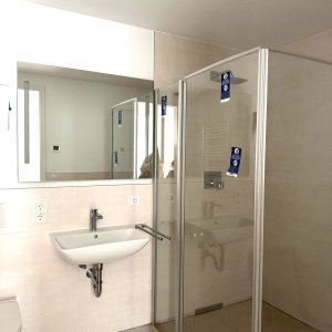 Bsp. Bad mit Dusche