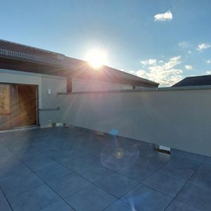 sonnige Dachterrasse