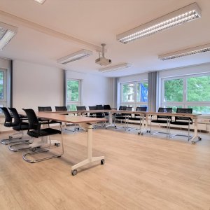 Raum1 