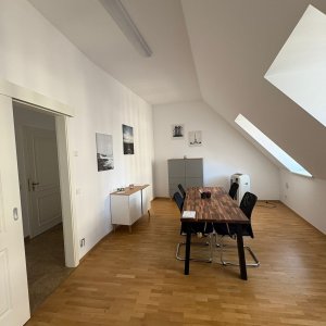 helles Büro