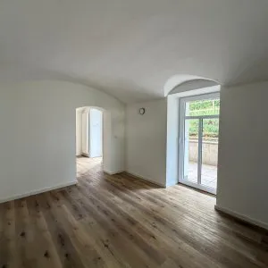 Wohnzimmer mit Terrasse