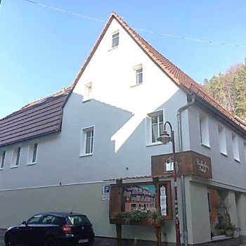 Mehrfamilienhaus