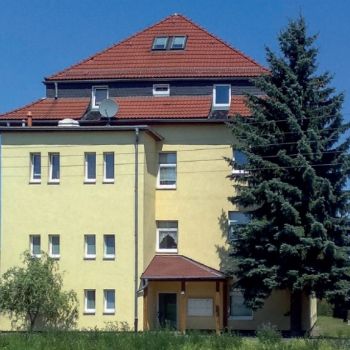 Mehrfamilienhaus